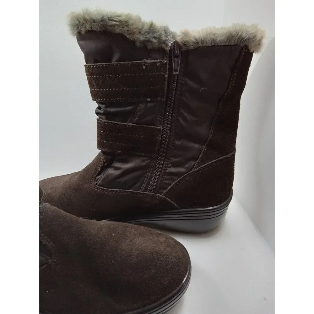 Skechers Adventure-US 8.5- Chocolate-Zipper closure‎